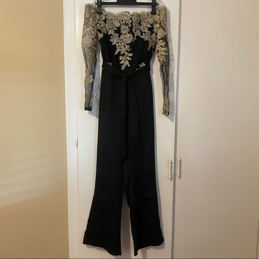 Off Shoulder Embroidered Jumper BRAND NEW, NO TAGS